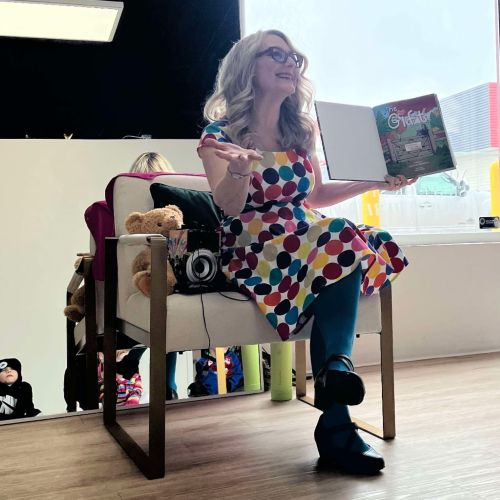 Read-Aloud Laura-Lee Blackmore